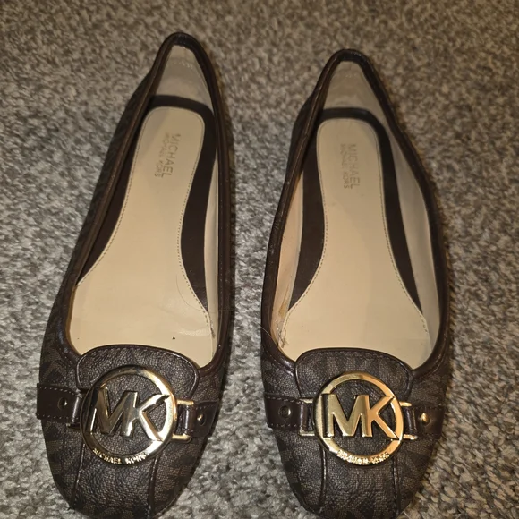 Michael Kors Brown Loafers with Gold Emblem - Picture 1 of 6